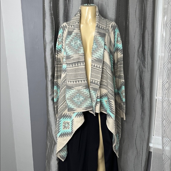 DREAMERS Gray Mint Aztec Southwestern
Santa Fe Waterfall Open Cardigan Sz S/M - Picture 3 of 7